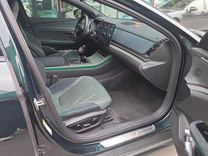 Фото 8 - BYD Han