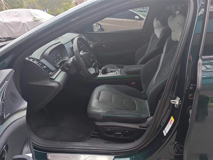 Фото 9 - BYD Han