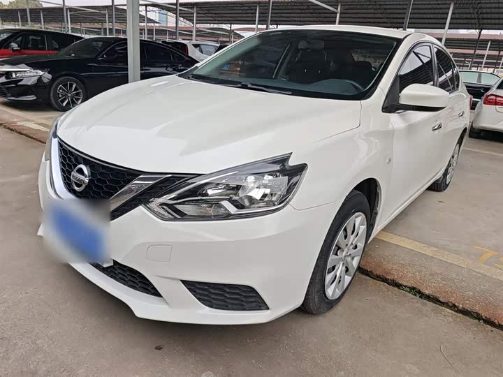 Фото 2 - Nissan Sylphy