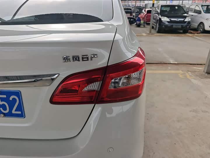 Фото 8 - Nissan Sylphy