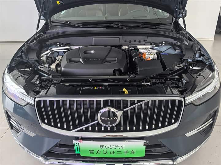 Фото 9 - Volvo XC60 Hybrid