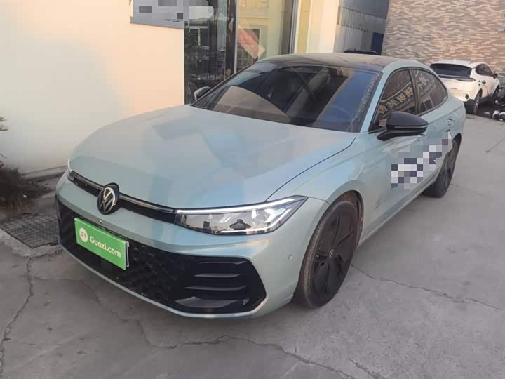 Фото 1 - Volkswagen Passat