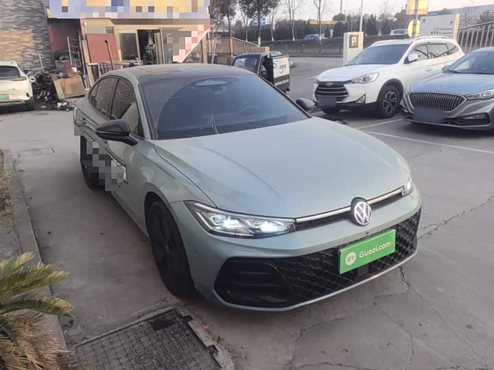 Фото 4 - Volkswagen Passat