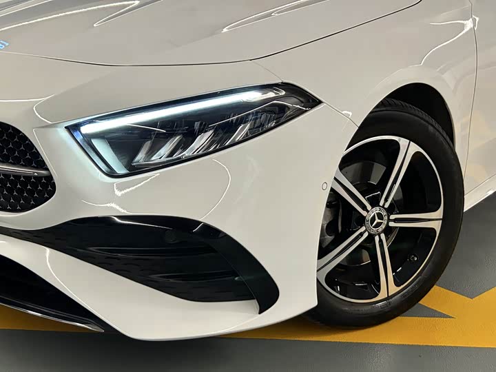 Фото 2 - Mercedes-Benz A-Class