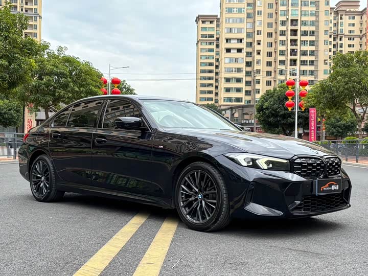 Фото 3 - BMW 3 Series