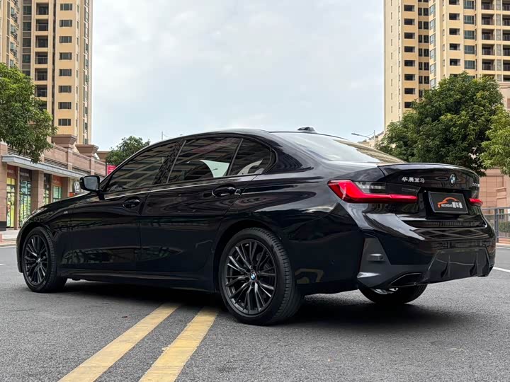 Фото 6 - BMW 3 Series