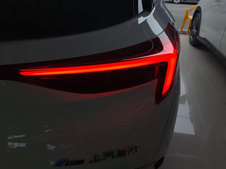 Фото 8 - Buick Velite 6