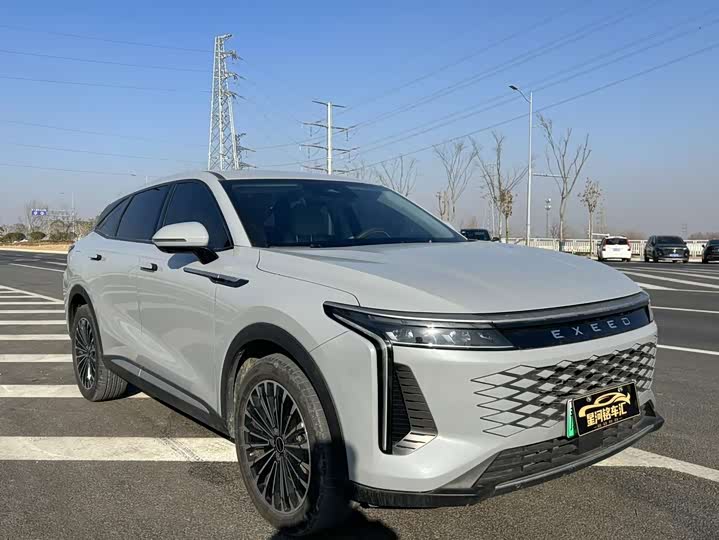 Фото 3 - Exeed RX C-DM Hybrid