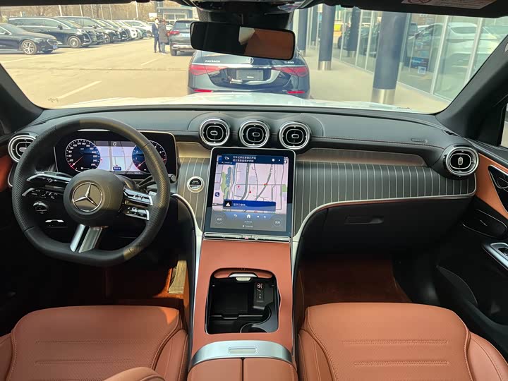 Фото 9 - Mercedes-Benz GLC-Class