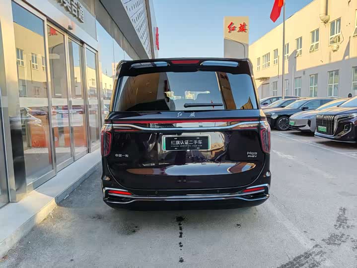 Фото 8 - Hongqi HQ9 Hybrid