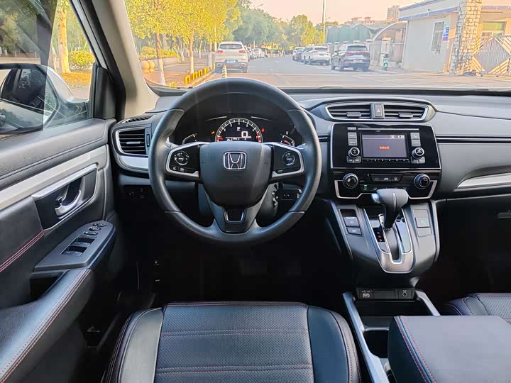 Фото 9 - Honda CR-V