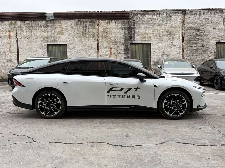 Фото 3 - XPeng F57