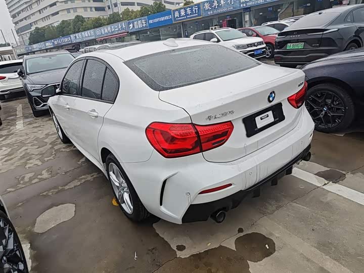 Фото 5 - BMW 1 Series
