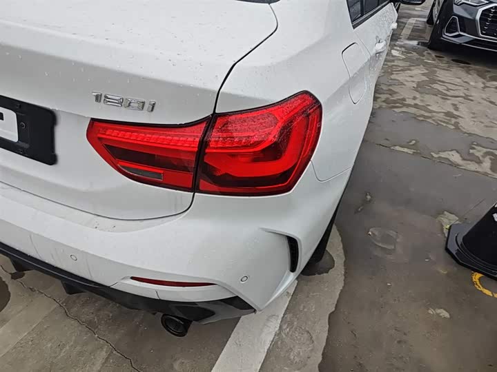 Фото 8 - BMW 1 Series