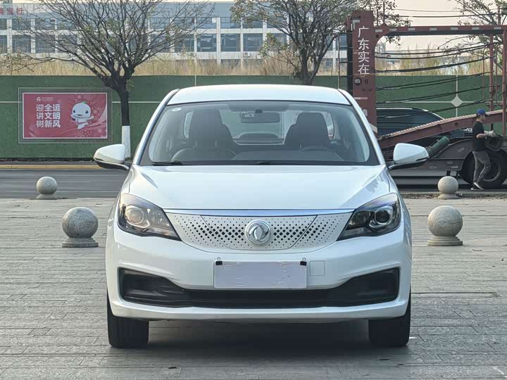 Фото 4 - Dongfeng Aeolus E70