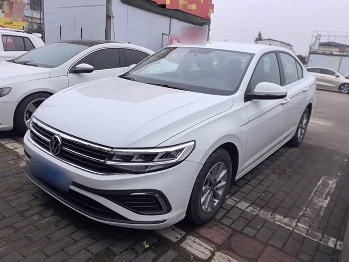 Фото 2 - Volkswagen Bora