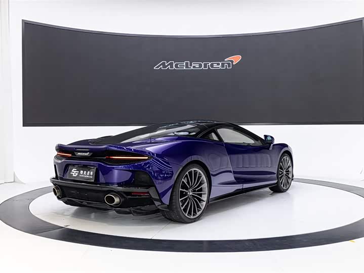 Фото 4 - McLaren GT