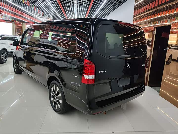 Фото 5 - Mercedes-Benz Vito