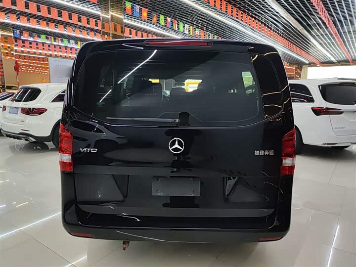 Фото 6 - Mercedes-Benz Vito