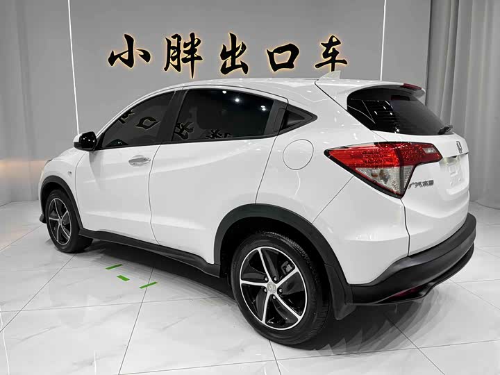 Фото 6 - Honda Vezel