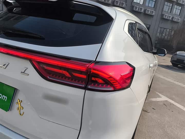 Фото 8 - Haval H6