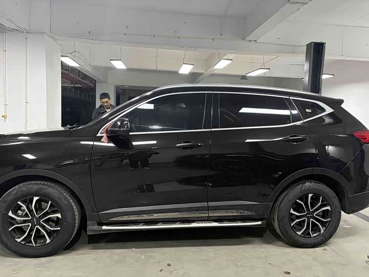 Фото 9 - Haval H6
