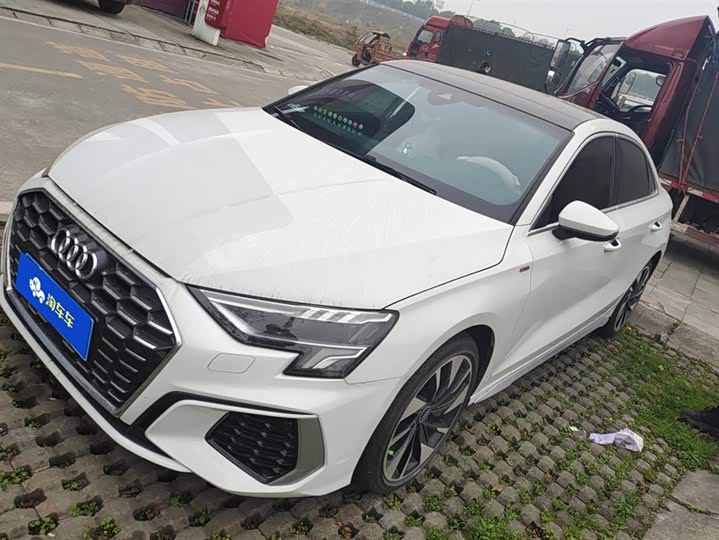 Фото 1 - Audi A3