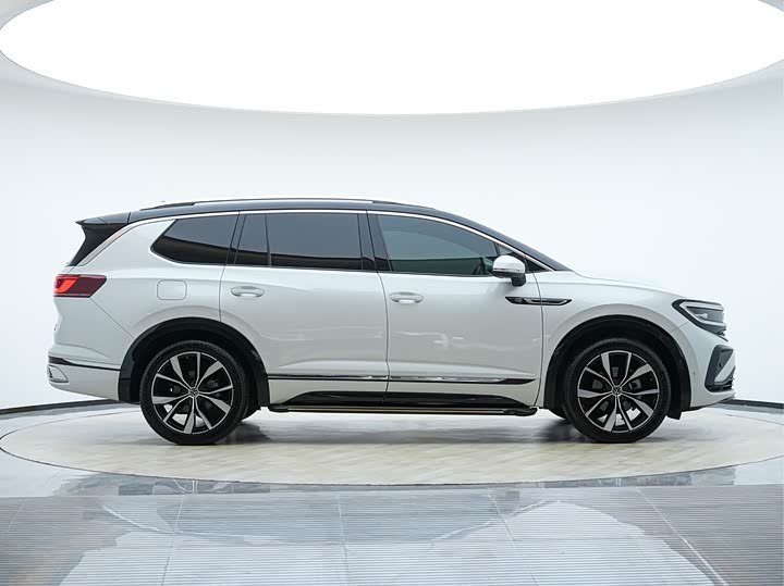 Фото 4 - Volkswagen Talagon