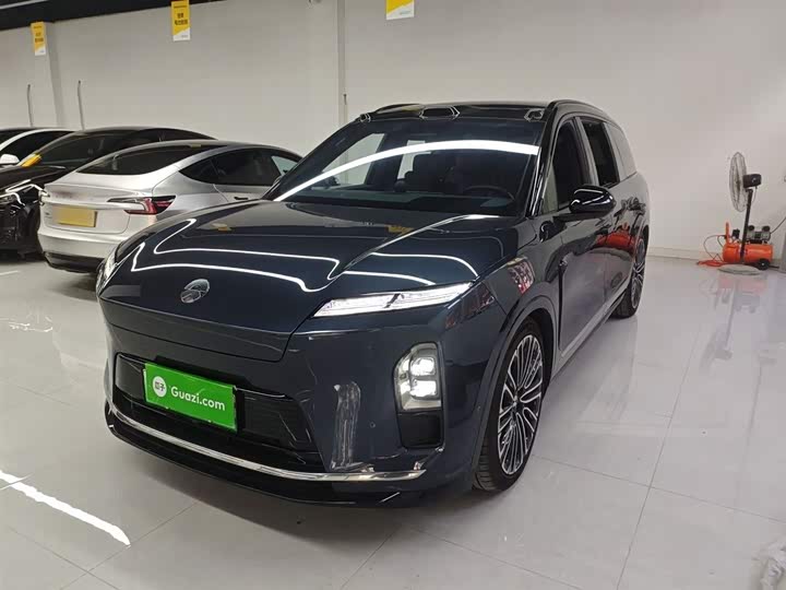 Фото 2 - Nio ES8