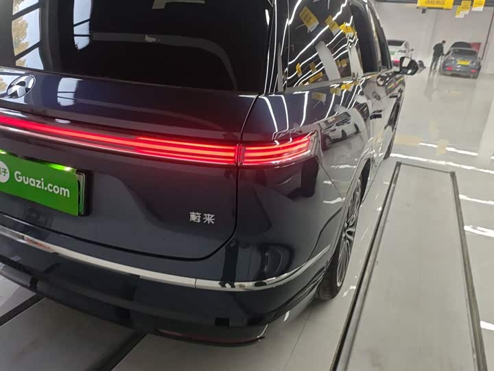 Фото 8 - Nio ES8