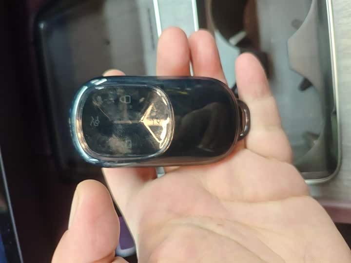 Фото 9 - Nio ES8