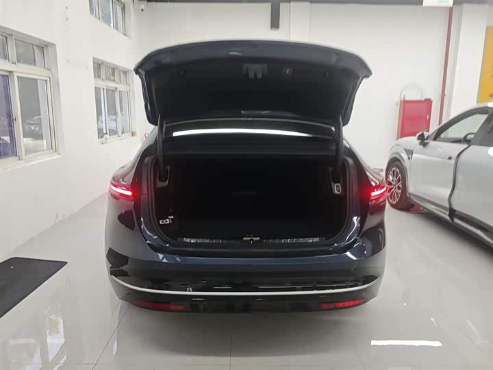 Фото 9 - Nio ET9