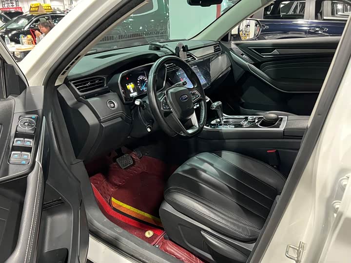 Фото 7 - Ford Territory