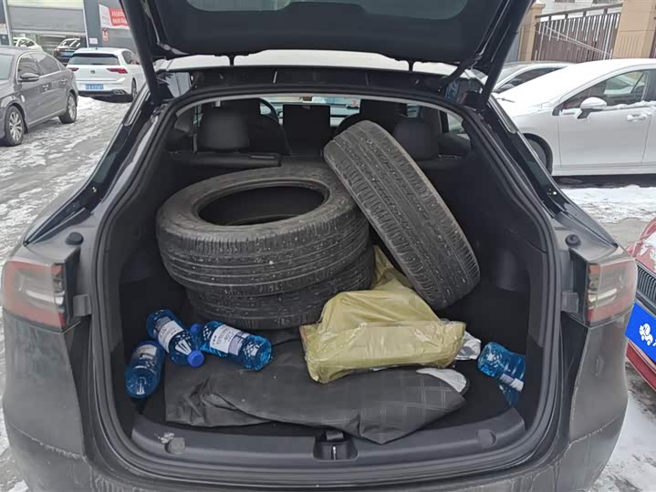 Фото 4 - Tesla Model Y