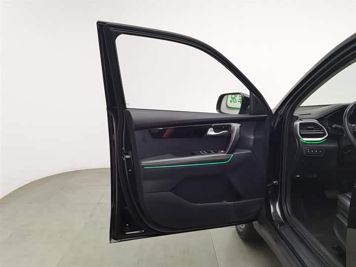 Фото 8 - Kia Sportage GT-line