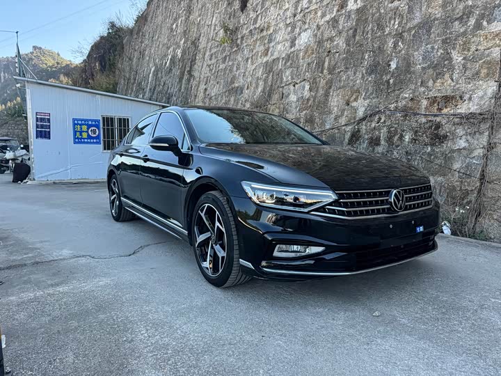 Фото 3 - Volkswagen Magotan