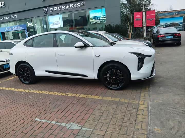 Фото 4 - IM motors LS6