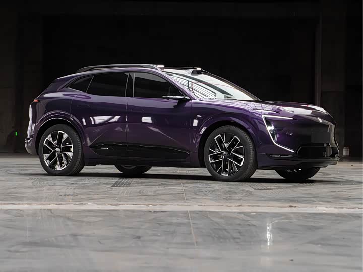 Фото 3 - Avatr 07