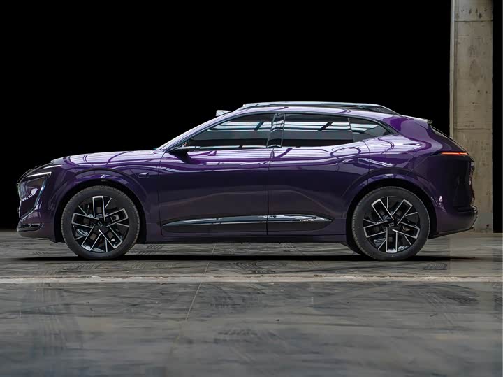 Фото 4 - Avatr 07