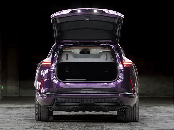 Фото 8 - Avatr 07