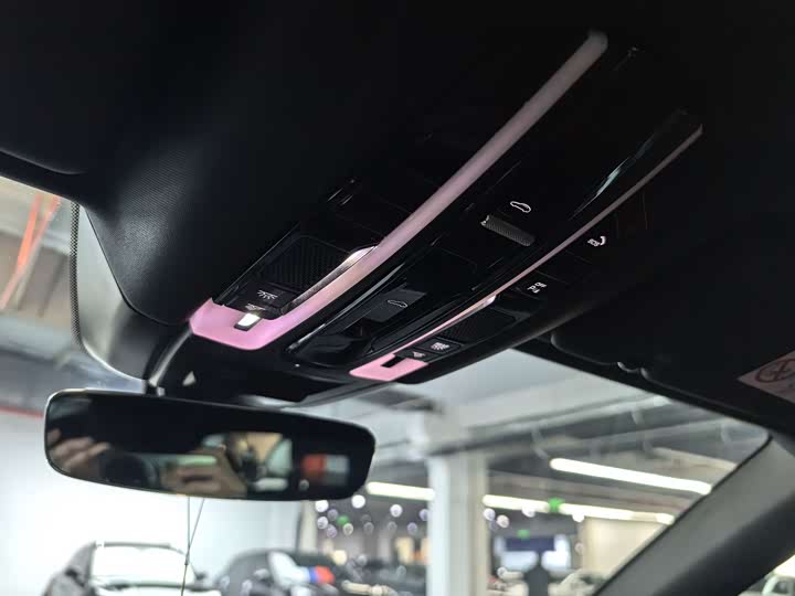 Фото 8 - Porsche Cayenne