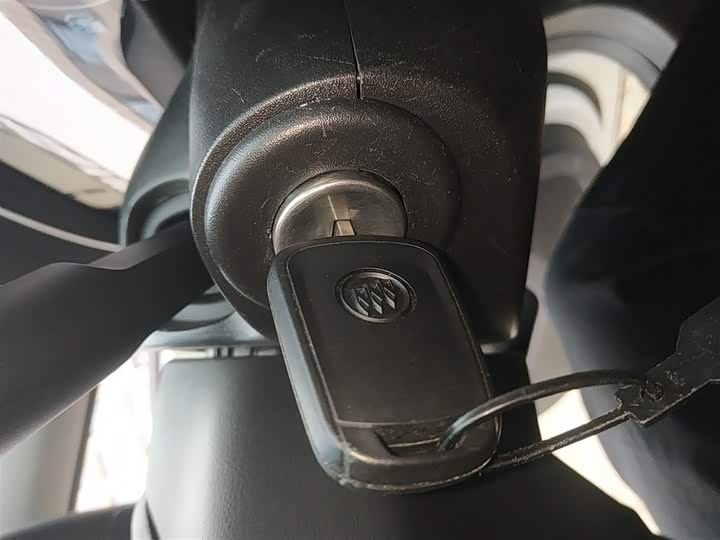 Фото 9 - Buick Excelle GT