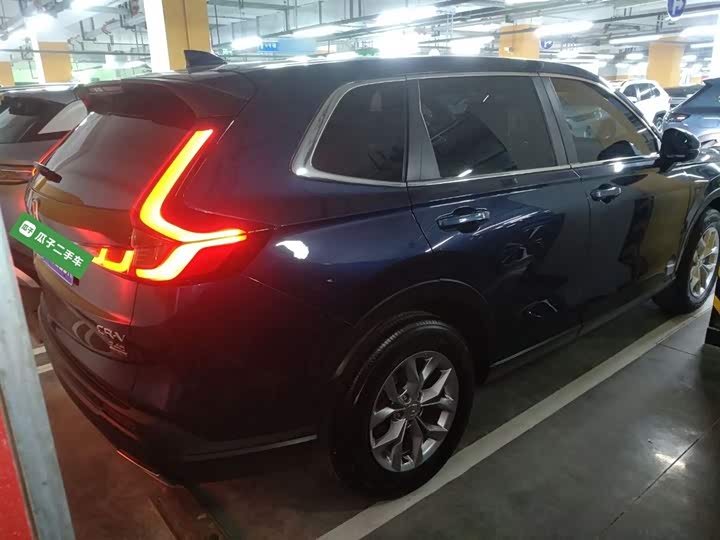 Фото 7 - Honda CR-V