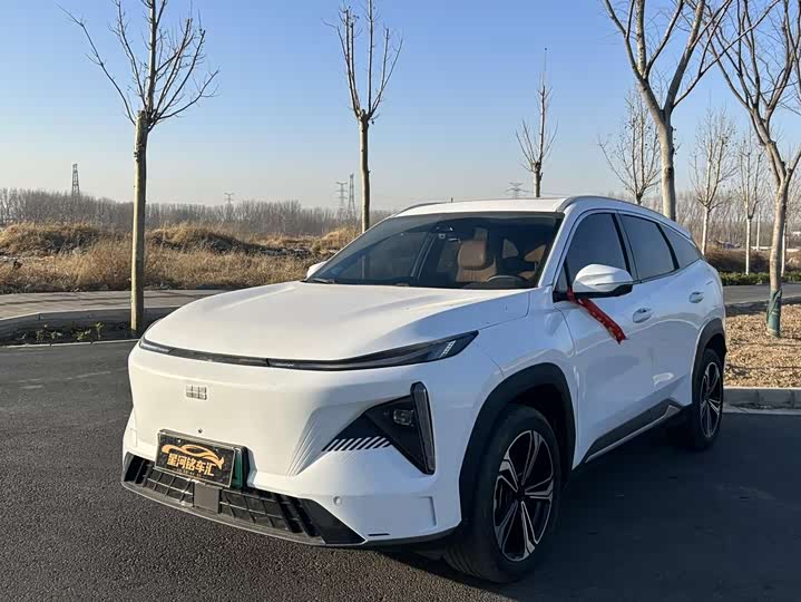 Фото 1 - Geely Galaxy L7