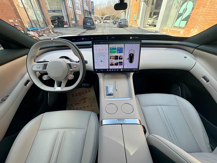 Фото 5 - Xiaomi YU7