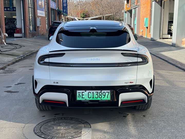 Фото 8 - Xiaomi YU7