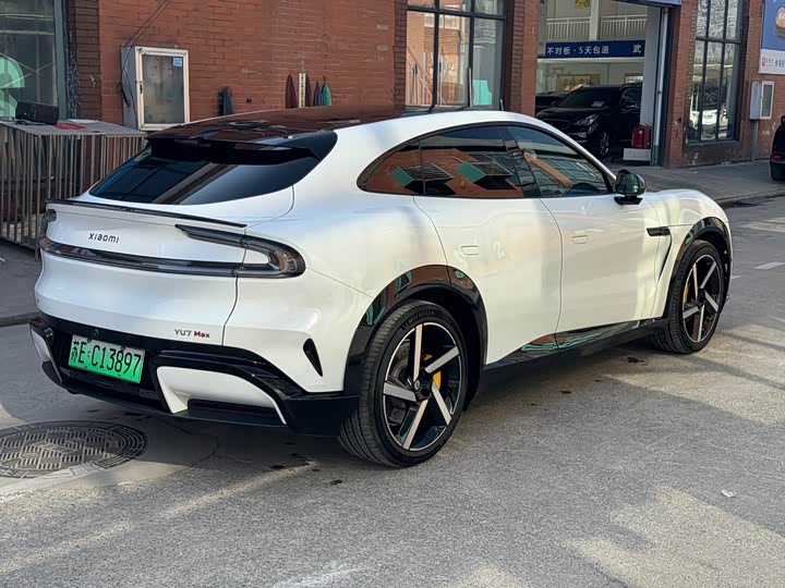 Фото 9 - Xiaomi YU7