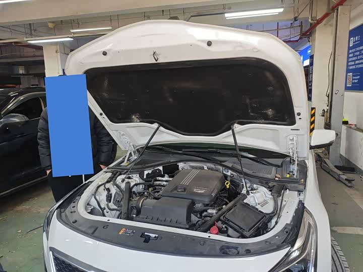 Фото 7 - Cadillac CT6