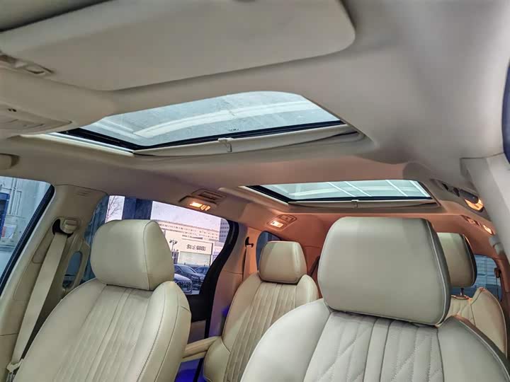 Фото 7 - Buick GL8 ES