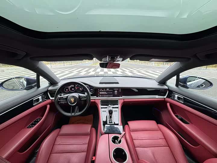 Фото 4 - Porsche Panamera